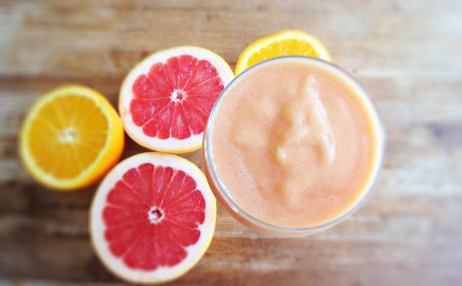 pomelo y jugo de naranja para bajar de peso