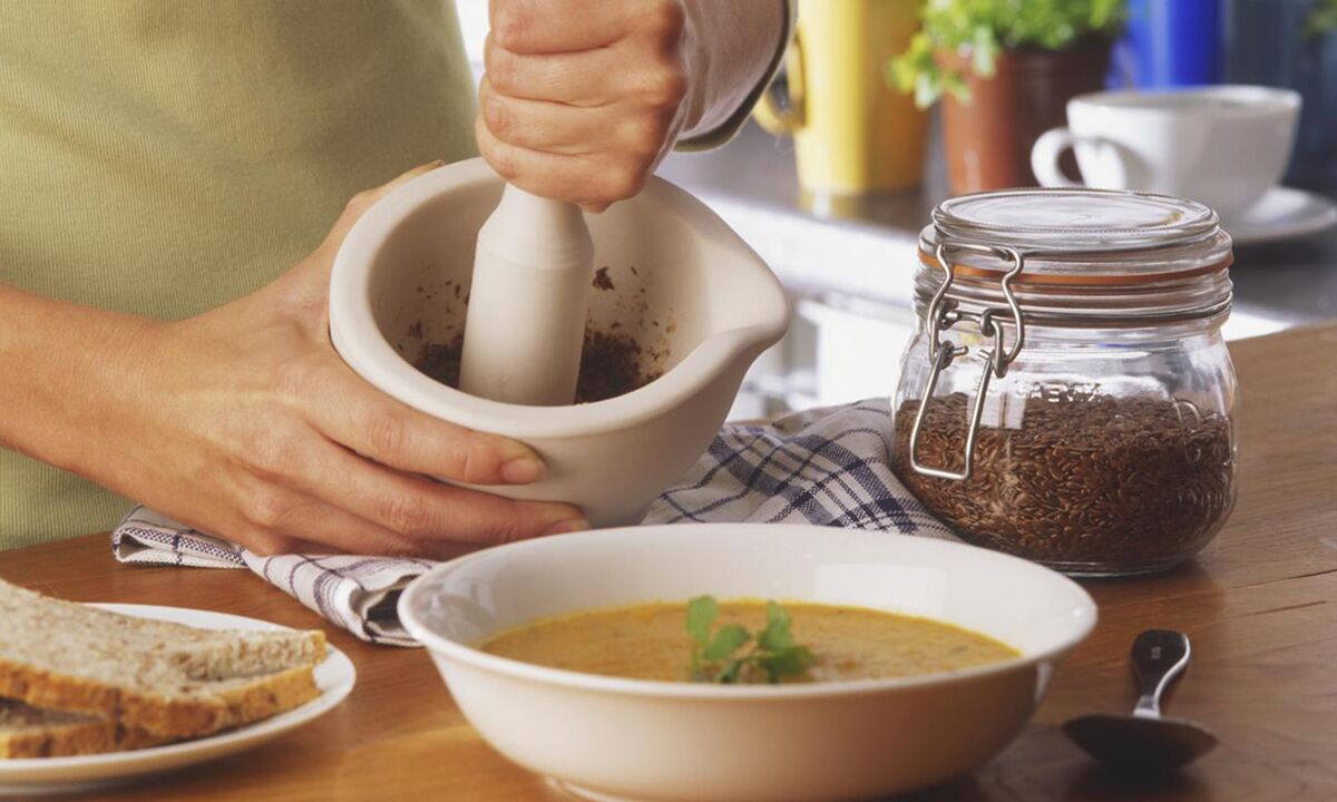 Agregue linaza a la sopa para una buena función intestinal. 